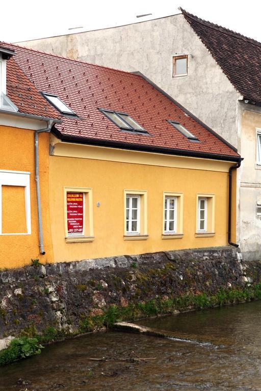 Apartman Rudi Leilighet Samobor Eksteriør bilde